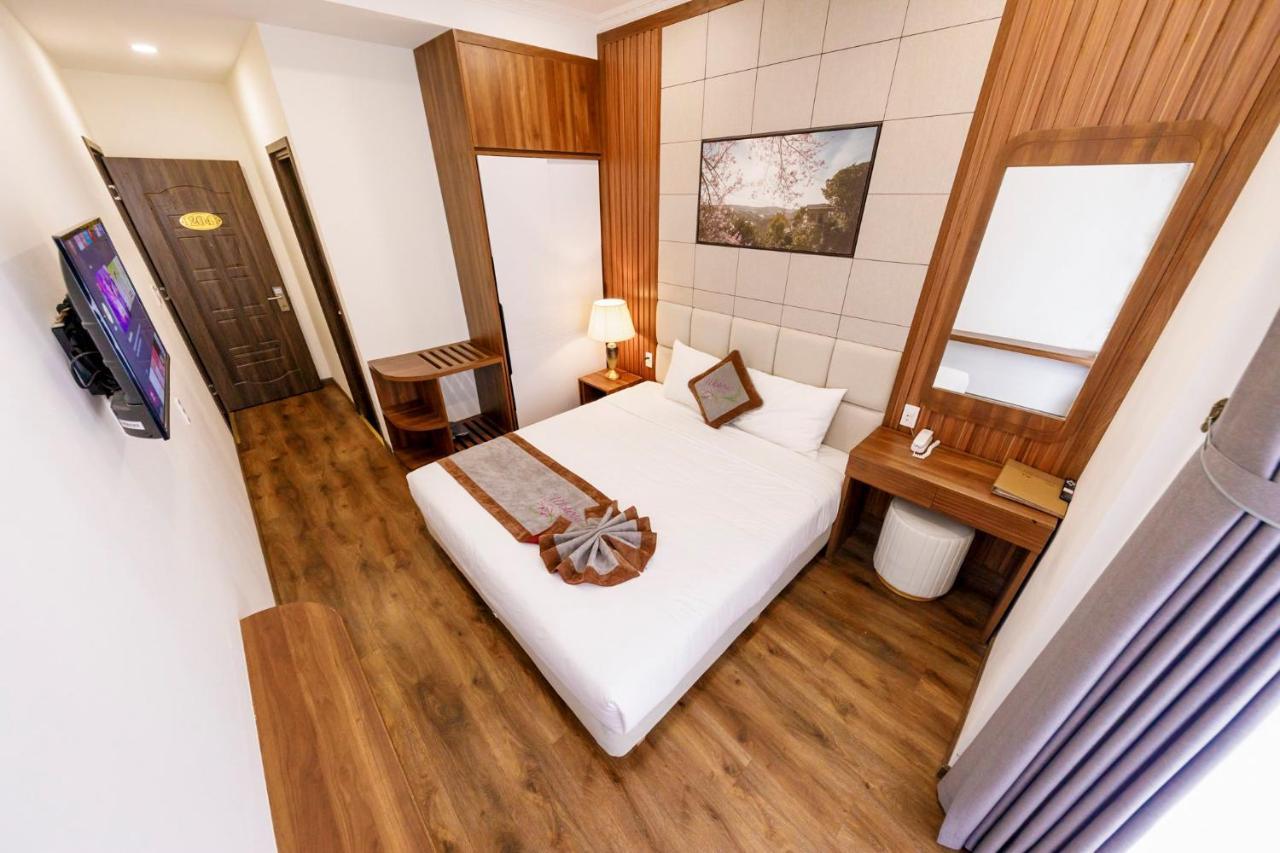 Wisteria Hotel Dalat Bagian luar foto